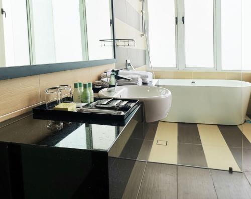 Bathroom, KSL Hotel & Resort in Johor Bahru Bathroom, KSL Hotel & Resort in Johor Bahru