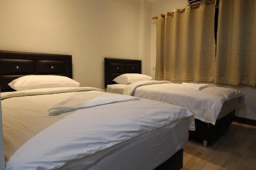 This photo about Chaiwat Guesthouse shared on HyHotel.com