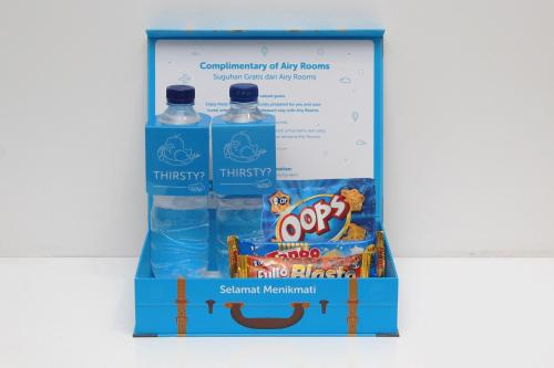 This photo about Airy Plaza Mitra Pegadaian 1 Banjarmasin shared on HyHotel.com