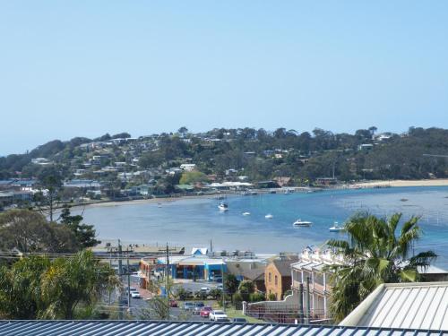 This photo about Pacific Heights Holiday Apartments shared on HyHotel.com