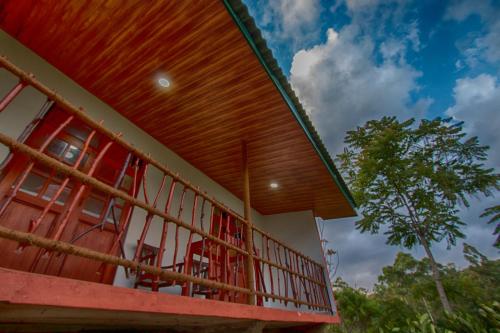 Балкон, Ella Breeze Homestay in Беліхулоя Балкон, Ella Breeze Homestay in Беліхулоя