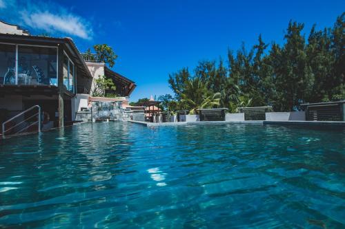 Piscine, Aanari Hotel & Spa - Mauritius in Ile Maurice Piscine, Aanari Hotel & Spa - Mauritius in Ile Maurice