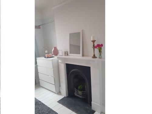 This photo about Rosebery House Exeter shared on HyHotel.com