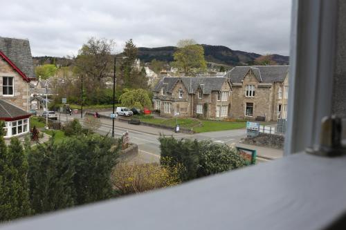 Vistas, Buttonboss Lodge B&B in Pitlochry City Center Vistas, Buttonboss Lodge B&B in Pitlochry City Center