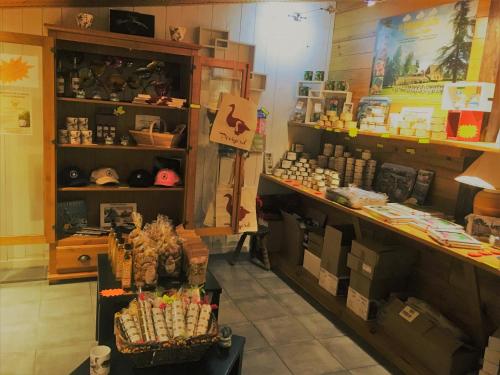 This photo about Auberge de la Petite Reine shared on HyHotel.com