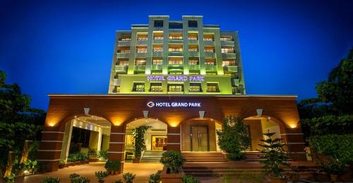 Entrée, Hotel Grand Park Barishal in Barishal Entrée, Hotel Grand Park Barishal in Barishal