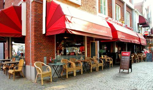 Hotel Keistad in Lieve Vrouwekerkhof Hotel Keistad in Lieve Vrouwekerkhof