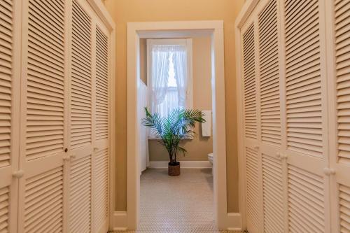 在meiguo.com看到的1888 Wensel House的介绍图片