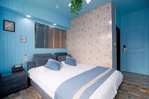 This photo about Auntie Shen's Family Inn Wuzhen shared on HyHotel.com