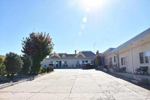 Hillview- Motel in Goulburn Hillview- Motel in Goulburn