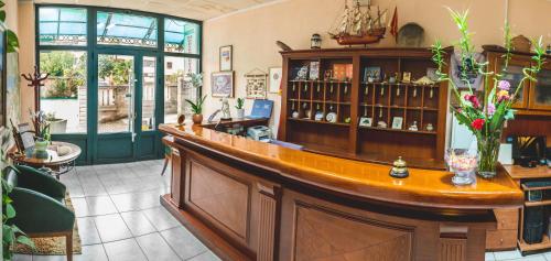 Lobby, Hotel Montenegrino in Tivat Lobby, Hotel Montenegrino in Tivat