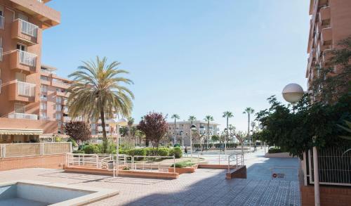 City Valencia Beach 360