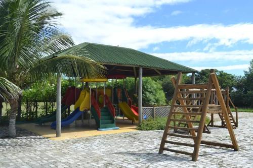 Casa ampla em condomínio fechado com área de lazer completa (Casa ampla em condominio fechado com area de lazer completa) in Vila Luiza Casa ampla em condomínio fechado com área de lazer completa (Casa ampla em condominio fechado com area de lazer completa) in Vila Luiza