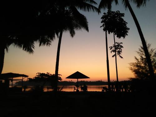 Vista, Salty Dog Hostel in Teluk Dalam Vista, Salty Dog Hostel in Teluk Dalam