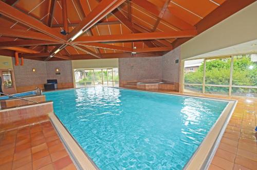 Swimming pool, Fletcher Hotel-Restaurant de Borken in Dwingeloo Swimming pool, Fletcher Hotel-Restaurant de Borken in Dwingeloo