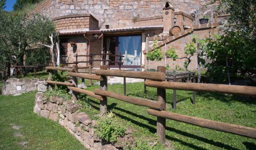 La Grotta Su Civita in Lubriano La Grotta Su Civita in Lubriano