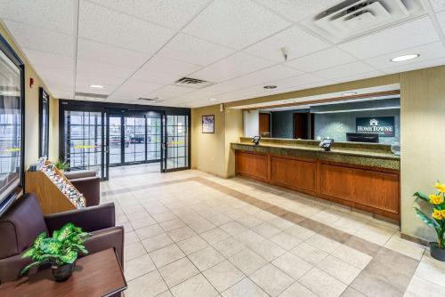 大堂, Welcome Suites-O'Fallon in 奧法隆 (IL) 大堂, Welcome Suites-O'Fallon in 奧法隆 (IL)