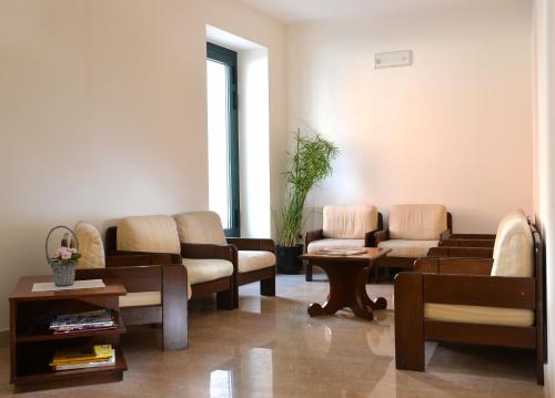 Előcsarnok, Hotel Siena near Szent Zeno Maggiore Bazilika Előcsarnok, Hotel Siena near Szent Zeno Maggiore Bazilika