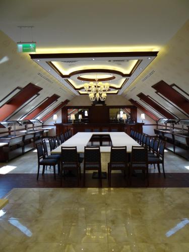ศูนย์ธุรกิจ, โรงแรมเซนทรัม (Centrum Hotel) in เดเบรเซน ศูนย์ธุรกิจ, โรงแรมเซนทรัม (Centrum Hotel) in เดเบรเซน