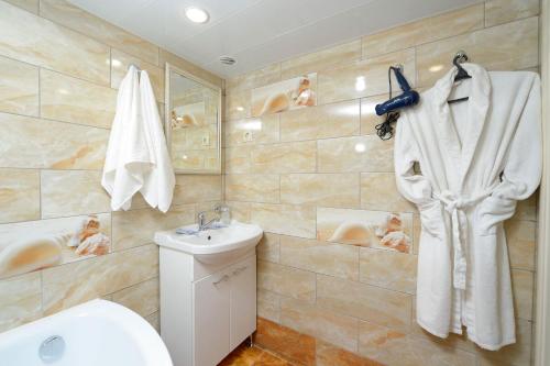 This photo about LeoHotels Oblaka shared on HyHotel.com