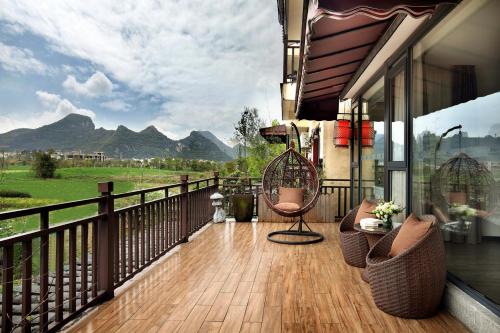 Guilin Peach Blossom River Resort in Guilin Guilin Peach Blossom River Resort in Guilin