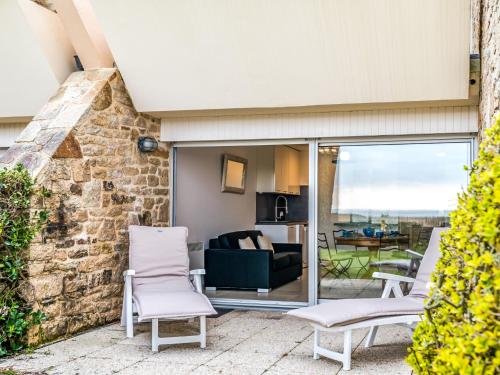 This photo about Apartment les Terrasses de la Plage shared on HyHotel.com