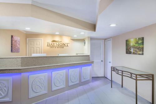Αίθουσα υποδοχής, Baymont by Wyndham Lake City I-75 in Λέικ Σίτυ(Φλόριντα) Αίθουσα υποδοχής, Baymont by Wyndham Lake City I-75 in Λέικ Σίτυ(Φλόριντα)