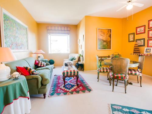 This photo about Apartment Paseo de Sancha shared on HyHotel.com