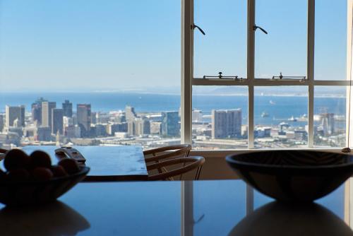 Kemudahan-Kemudahan, Breathtaking views, brand new renovated apartment in Vredehoek Kemudahan-Kemudahan, Breathtaking views, brand new renovated apartment in Vredehoek
