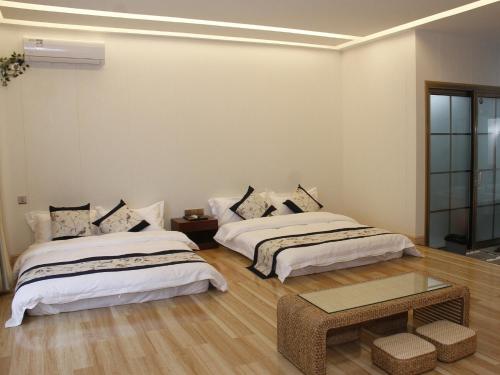 This photo about Sann Shwin Hotel shared on HyHotel.com