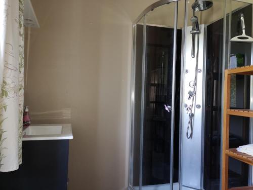 L'Ours des Corbières - Chambres d'hôtes (L'Ours des Corbieres - Chambres d'hotes) in Lagrasse L'Ours des Corbières - Chambres d'hôtes (L'Ours des Corbieres - Chambres d'hotes) in Lagrasse