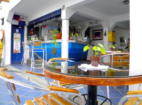 Pub/Lounge, Hotel Cocos in Salinas Pub/Lounge, Hotel Cocos in Salinas