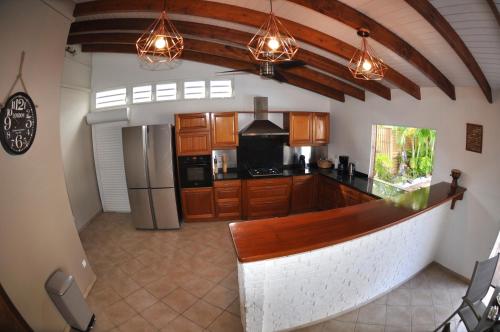 кухня, Villa Cosy - Grande capacité avec piscine (Villa Cosy - Grande capacite avec piscine) in Bas du Fort кухня, Villa Cosy - Grande capacité avec piscine (Villa Cosy - Grande capacite avec piscine) in Bas du Fort