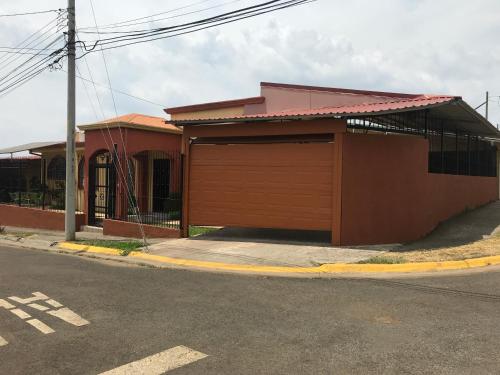 Casa del Suizo in Alajuela Casa del Suizo in Alajuela