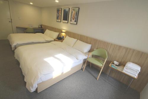 This photo about King Lei-Lei Hotel shared on HyHotel.com