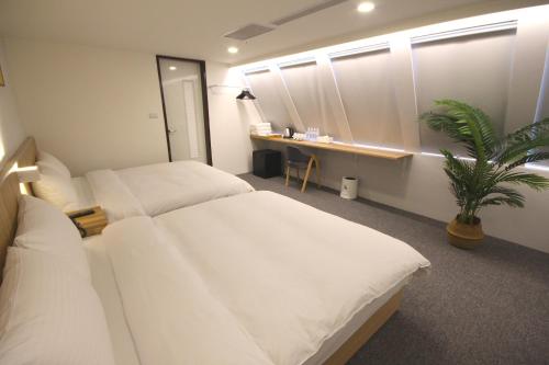 This photo about King Lei-Lei Hotel shared on HyHotel.com