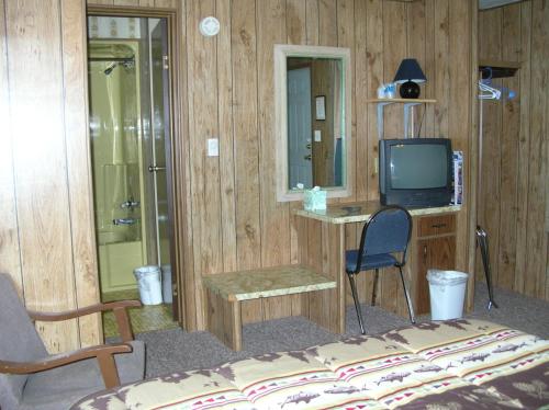 This photo about Little River Motel Saint Regis shared on HyHotel.com