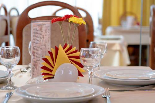 Kamea Hotel in Kamensk-Uralskiy Kamea Hotel in Kamensk-Uralskiy