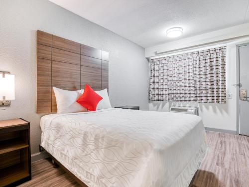 Dallas Love Field Inn in Dallas (TX) Dallas Love Field Inn in Dallas (TX)