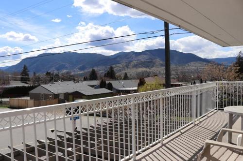 شرفة/ تراس, Plaza Motel in Penticton City Center شرفة/ تراس, Plaza Motel in Penticton City Center