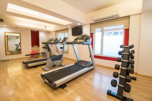 centru de fitness, Red Fox by Lemon Tree Hotels, Jaipur in Jaipur centru de fitness, Red Fox by Lemon Tree Hotels, Jaipur in Jaipur