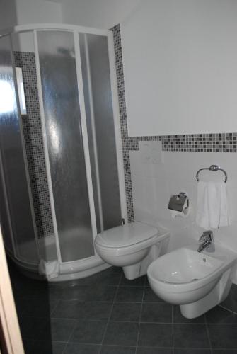 This photo about Maniel Beach Hotel shared on HyHotel.com