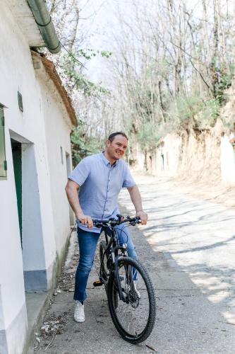 This photo about Vino Verde shared on HyHotel.com