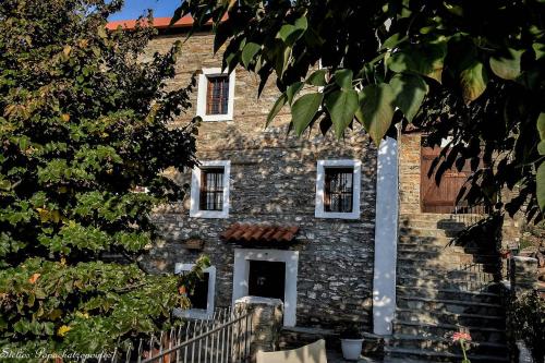 Ulaz, Mansion Philoktitis in Kassandra Ulaz, Mansion Philoktitis in Kassandra