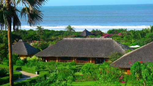 Ocean Lodge Resort in Diembéreng Ocean Lodge Resort in Diembéreng