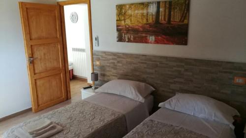 BorgoPratole CountryHouse in Cingoli BorgoPratole CountryHouse in Cingoli