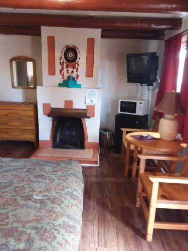 This photo about El Colorado Lodge shared on HyHotel.com