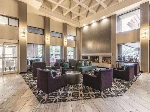Lobby, La Quinta Inn & Suites by Wyndham Glenwood Springs in Glenwood Springs (CO) Lobby, La Quinta Inn & Suites by Wyndham Glenwood Springs in Glenwood Springs (CO)