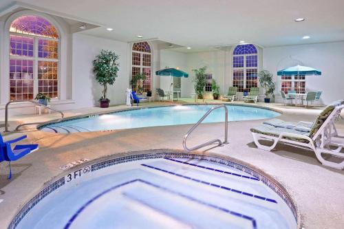 Facilities, La Quinta Inn & Suites by Wyndham Cleveland Macedonia in Macedonia (OH) Facilities, La Quinta Inn & Suites by Wyndham Cleveland Macedonia in Macedonia (OH)