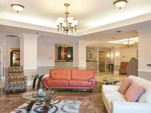 ردهة, La Quinta Inn & Suites by Wyndham Slidell - North Shore Area in Slidell ردهة, La Quinta Inn & Suites by Wyndham Slidell - North Shore Area in Slidell